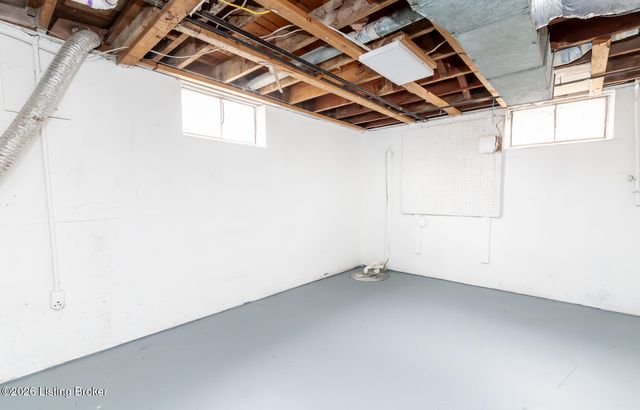 3700 Taylorsville Rd, Louisville, KY 40220