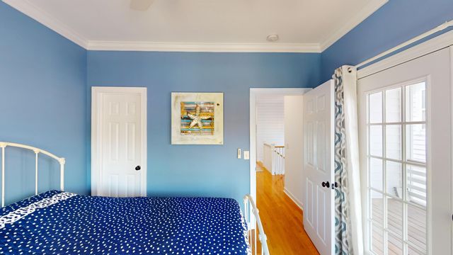 15 Yacht Harbor Court, Isle Of Palms, SC 29451