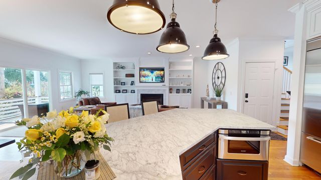 15 Yacht Harbor Court, Isle Of Palms, SC 29451