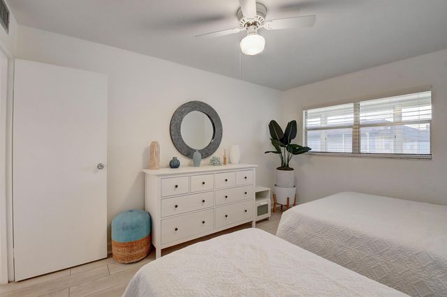 461 N Brittany J, Delray Beach, FL 33446