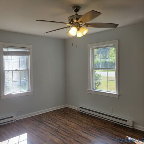 2022 Dupuy Rd, Petersburg, VA 23803