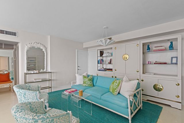 2800 N FLAGLER Drive 404, West Palm Beach, FL 33407