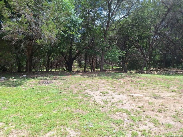 235 Sir Arthur Way, Canyon Lake, TX 78133