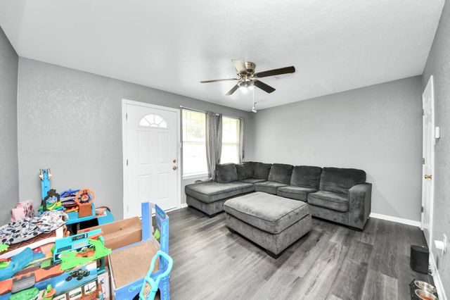 8414 Garland Street, Houston, TX 77017