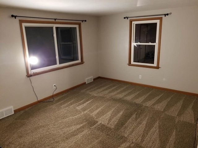 1147 WIRTZ AVENUE, Green Bay, WI 54304