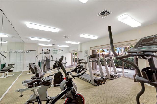 2625 Collins Avenue 1609, Miami Beach, FL 33140