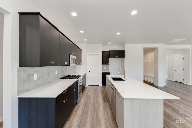 17634 N Boone Peak Ave, Nampa, ID 83687