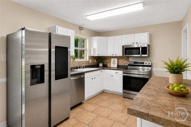802 Walthour Road, Savannah, GA 31410