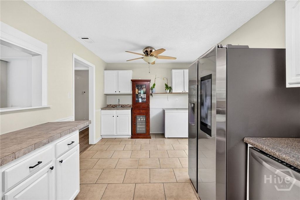 Image 15 of property listing at 802 Walthour Road, Savannah, GA 31410