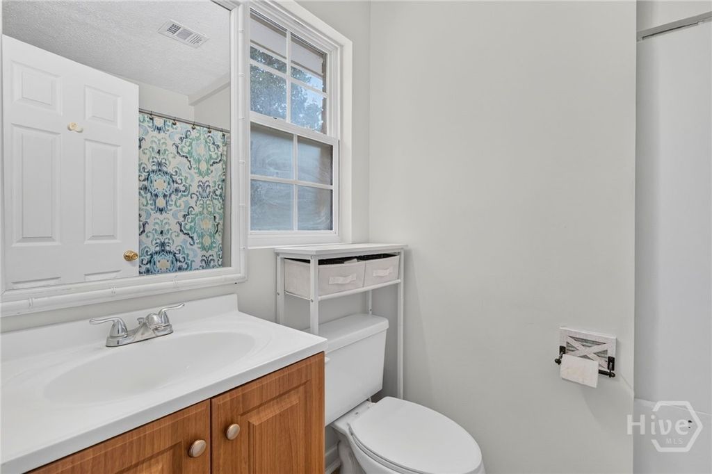 Image 23 of property listing at 802 Walthour Road, Savannah, GA 31410