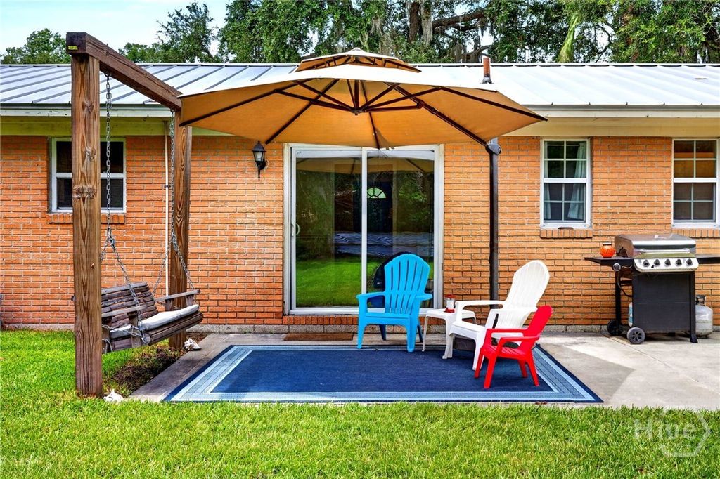 Image 29 of property listing at 802 Walthour Road, Savannah, GA 31410