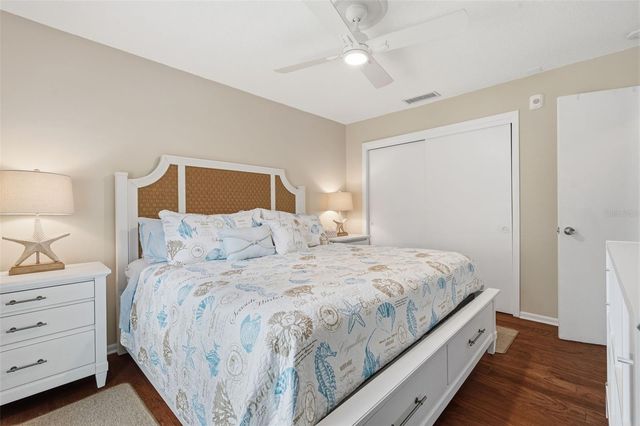 5117 SALMON DRIVE SE B, St Petersburg, FL 33705