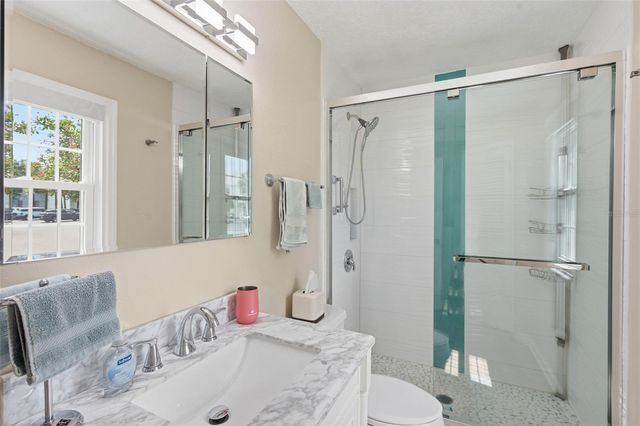 5117 SALMON DRIVE SE B, St Petersburg, FL 33705