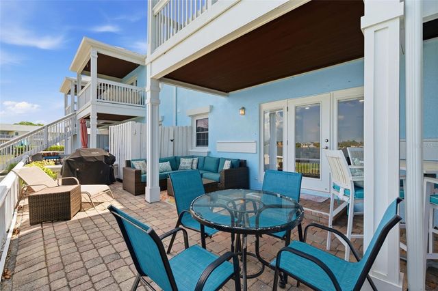 5117 SALMON DRIVE SE B, St Petersburg, FL 33705