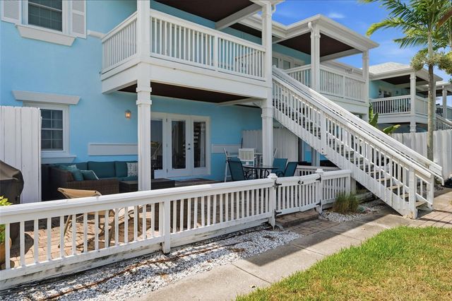 5117 SALMON DRIVE SE B, St Petersburg, FL 33705