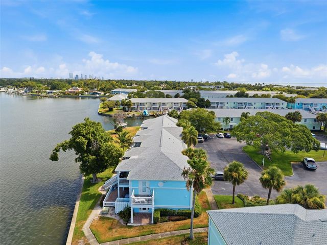 5117 SALMON DRIVE SE B, St Petersburg, FL 33705