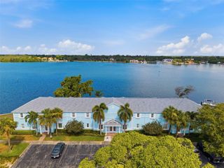 5117 SALMON DRIVE SE B, St Petersburg, FL 33705