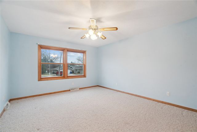 509 Florence Street, Norway, IA 52318