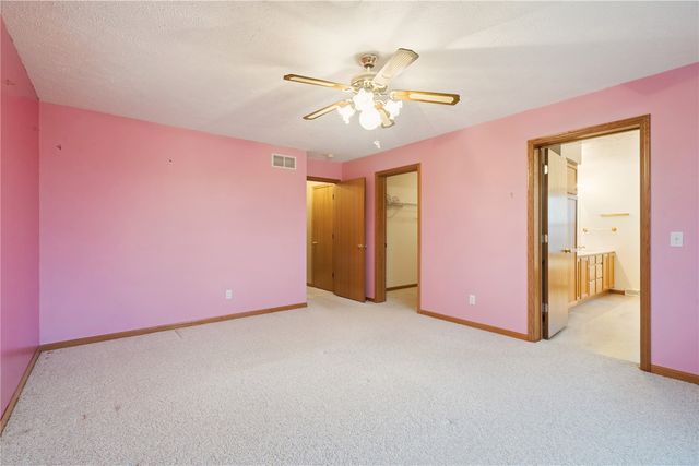 509 Florence Street, Norway, IA 52318