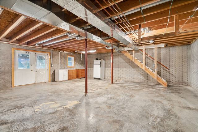 509 Florence Street, Norway, IA 52318