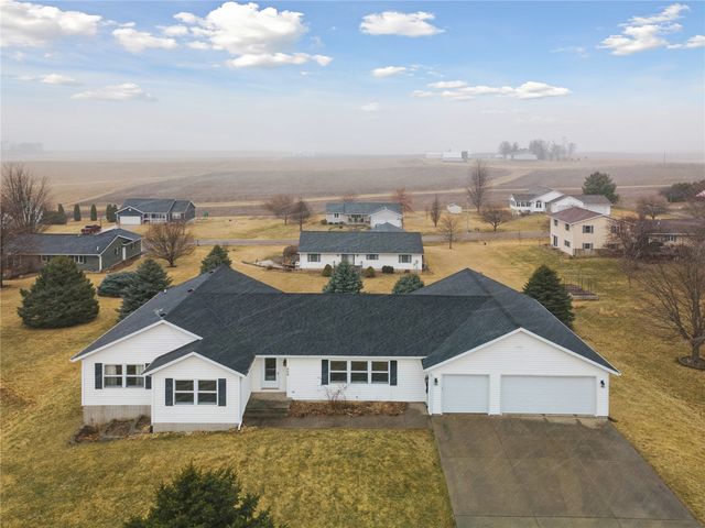 509 Florence Street, Norway, IA 52318