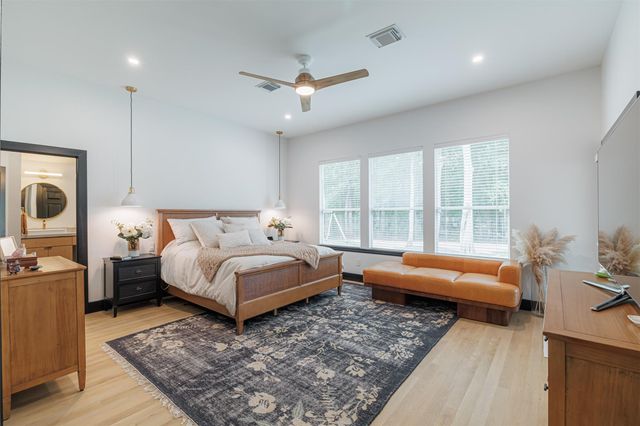 2106 Tessie Cove Lane, Spring, TX 77386