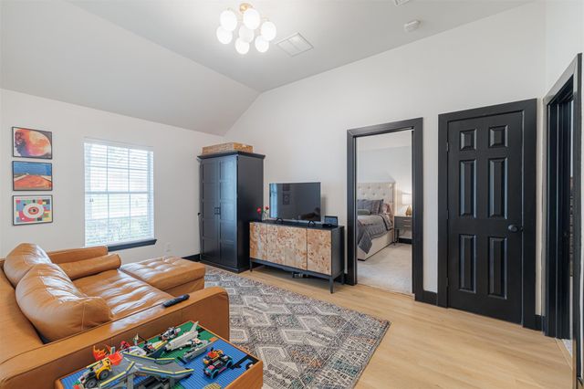 2106 Tessie Cove Lane, Spring, TX 77386