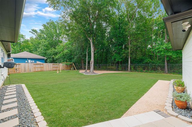 2106 Tessie Cove Lane, Spring, TX 77386