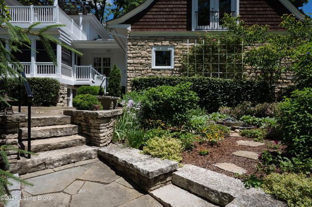 1700 Cherokee Rd, Louisville, KY 40205