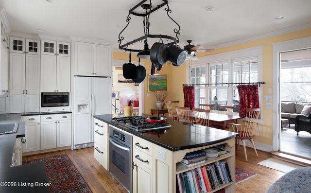 1700 Cherokee Rd, Louisville, KY 40205