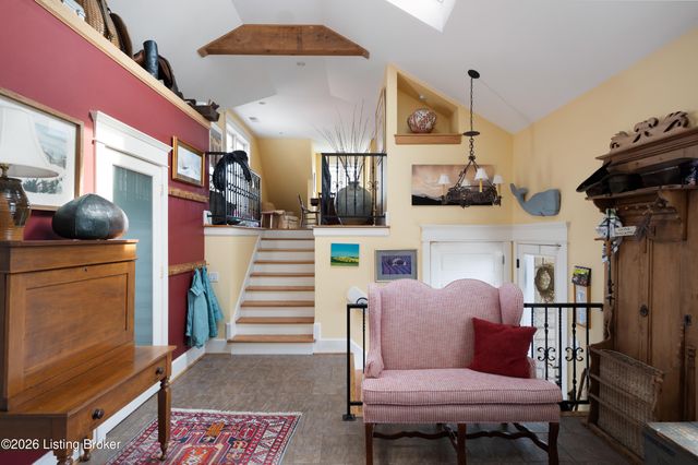 1700 Cherokee Rd, Louisville, KY 40205