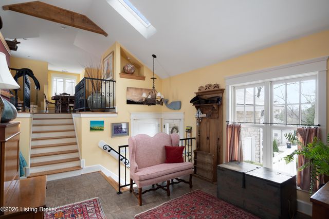 1700 Cherokee Rd, Louisville, KY 40205