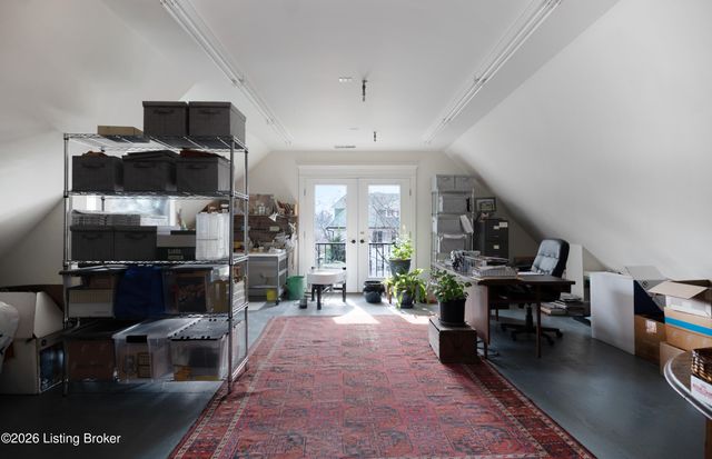 1700 Cherokee Rd, Louisville, KY 40205