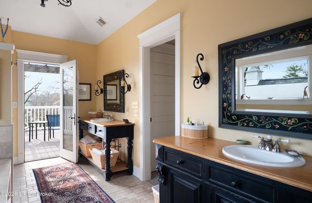 1700 Cherokee Rd, Louisville, KY 40205