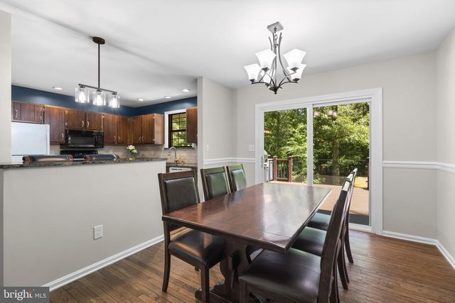 8250 RAILROAD AVE, Pasadena, MD 21122