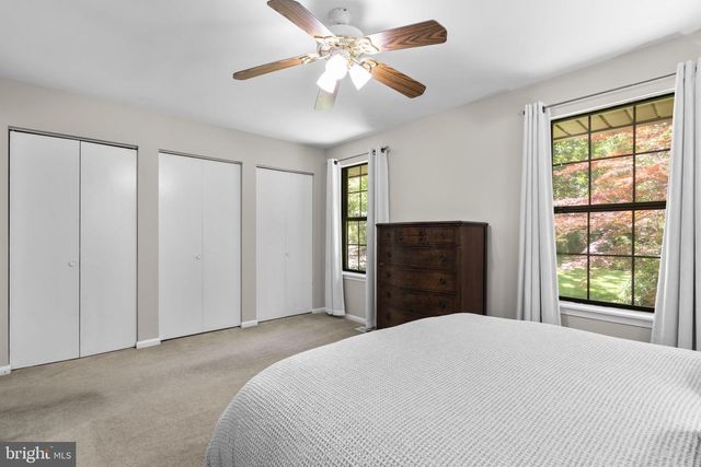 8250 RAILROAD AVE, Pasadena, MD 21122