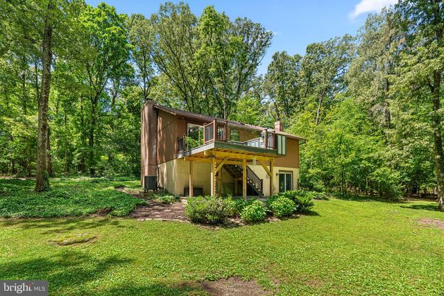 8250 RAILROAD AVE, Pasadena, MD 21122