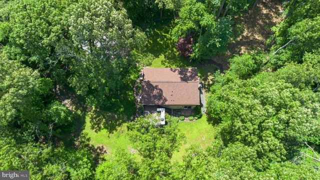 8250 RAILROAD AVE, Pasadena, MD 21122