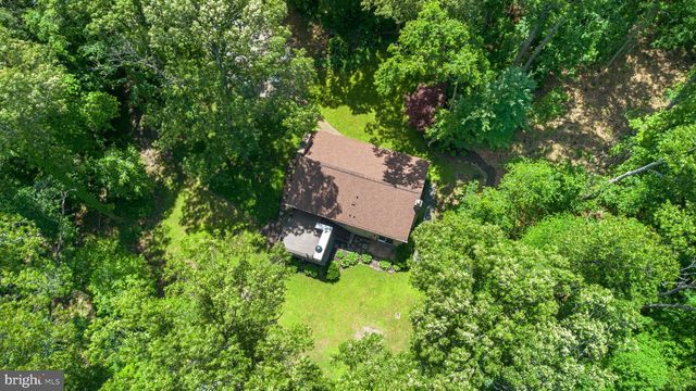 8250 RAILROAD AVE, Pasadena, MD 21122
