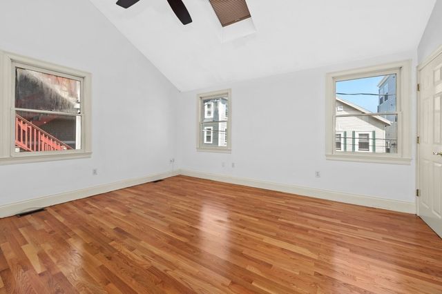 61 Baxter St. 61, Boston, MA 02127