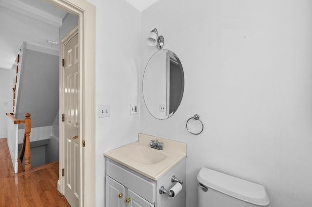 61 Baxter St. 61, Boston, MA 02127