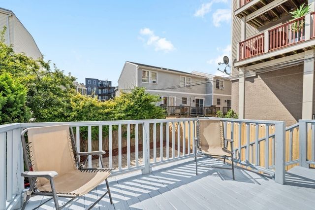 61 Baxter St. 61, Boston, MA 02127