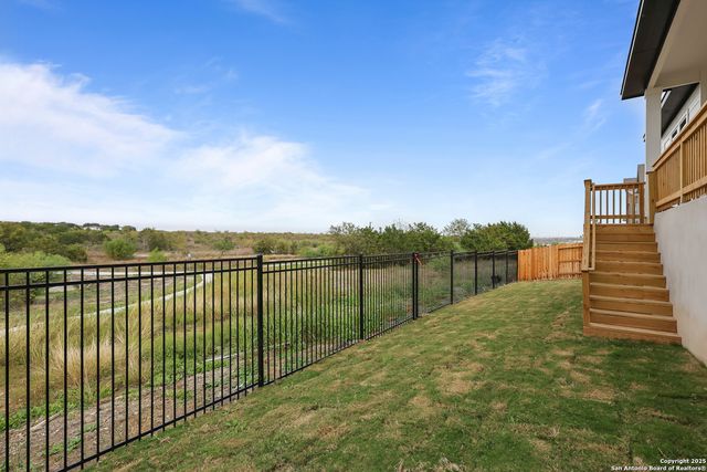 4519 Yoakum Valley, Schertz, TX 78108