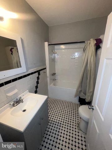 1249 ALDEN ST, Philadelphia, PA 19131