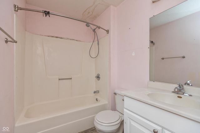 1427 Pearl Street, Columbus, IN 47201