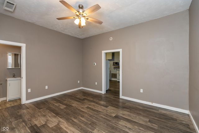 1427 Pearl Street, Columbus, IN 47201