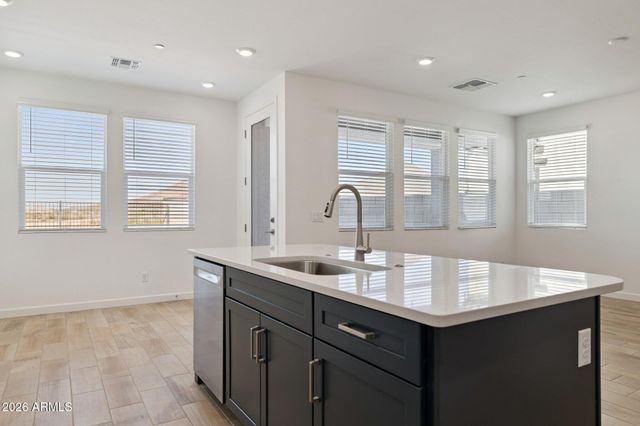 32580 N SMOKE VIEW Trail, Peoria, AZ 85383