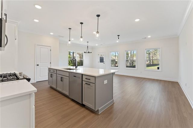 325 Colsen Drive, Acworth, GA 30102