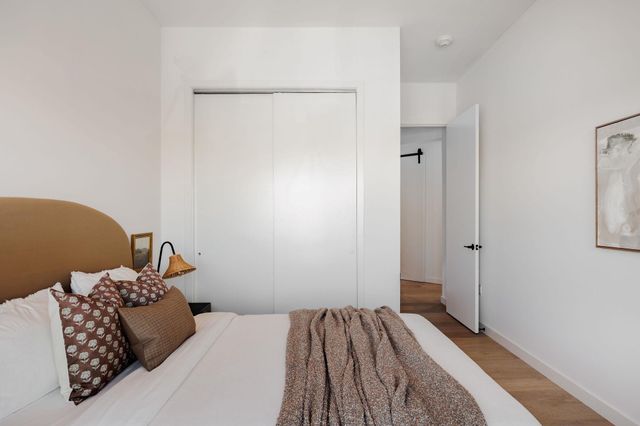 800 Embassy DR 408, Austin, TX 78702