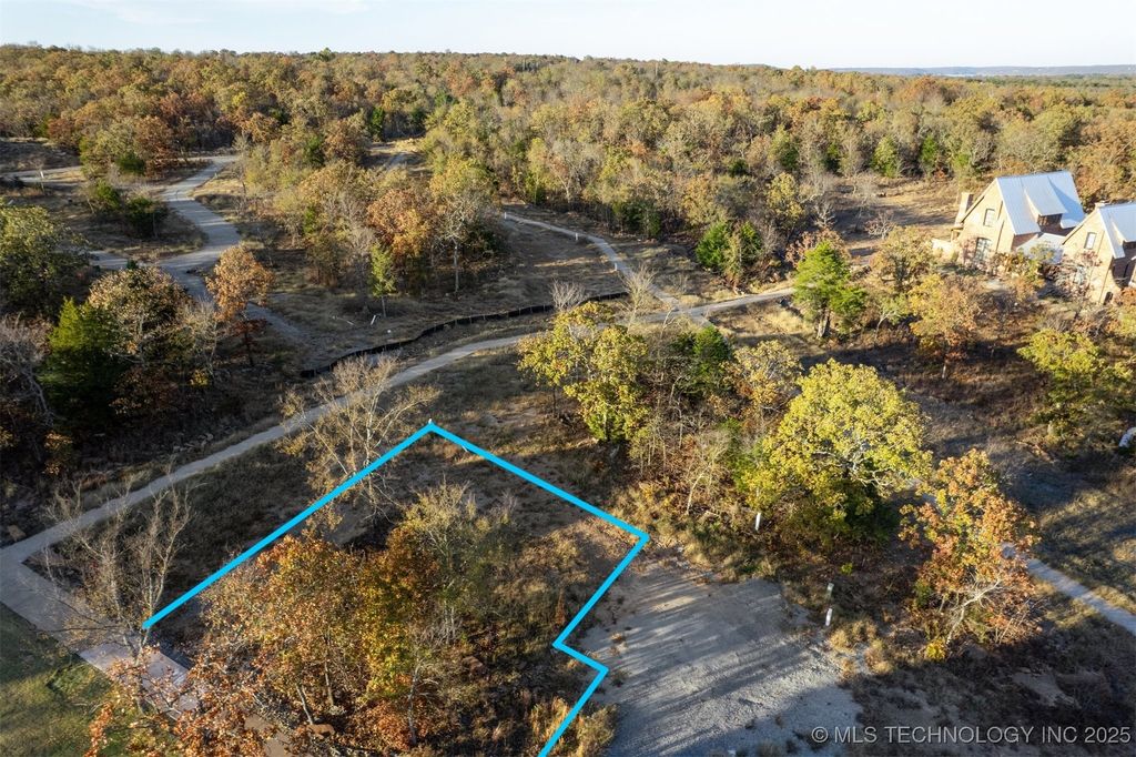 105 Ridgeline Road, Carlton Landing, OK 74432